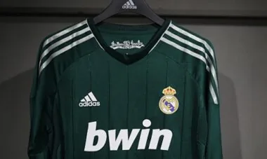 12-13 Retro Player Real Madrid Third Away Kit Long Sleeve Cheap Football Jersey Wholesale Yupoo