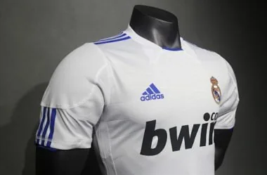 10-11 Retro Player Real Madrid Home Kit Cheap Football Jersey Wholesale Yupoo