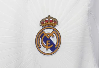 10-11 Retro Player Real Madrid Home Kit Long Sleeve Cheap Football Jersey Wholesale Yupoo