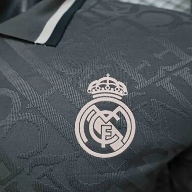 Camiseta de manga larga del Real Madrid, tercera equipación, versión jugador, 24-25