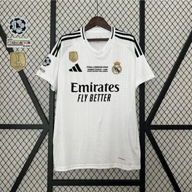 Thuis Tenue van Real Madrid uit 24-25 met allerlei emblemen