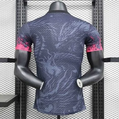 Camisa do Real Madrid «Red Dragon» Edição Especial, Versão de Jogador, 24-25