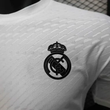 23-24 Maglia Real Madrid Y3 Edizione Speciale, versione da giocatore, bianca