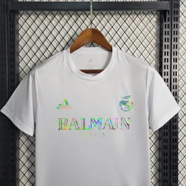 23-24 Maglia del Real Madrid, edizione speciale, bianca con dettagli scintillanti