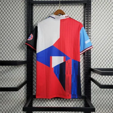 23-24 Real Madrid Club gezamenlijke speciale editie, maten S-XXL