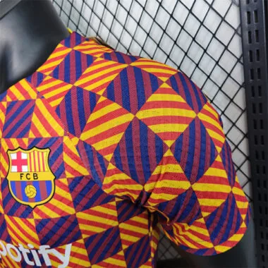 23-24 Barcelona Training player version
