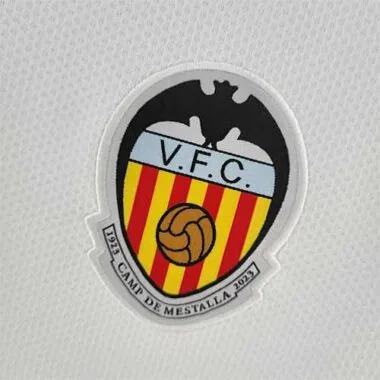 22-23 Valencia home