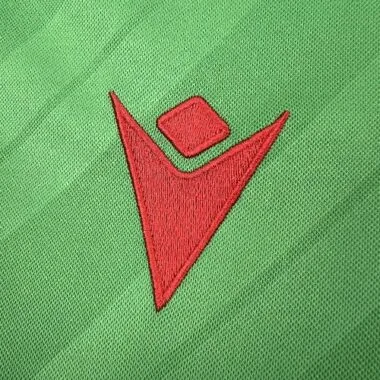 25-26 Osasuna uittenue S-2XL Goedkoop voetbalshirt groothandel Yupoo