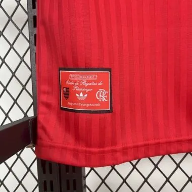 25-26 Equipamento de Edição Especial do Flamengo, tamanhos S-4XL – Camisolas de futebol baratas, venda por grosso na Yupoo