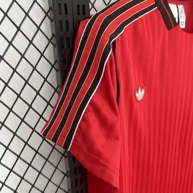 25-26 Equipamento de Edição Especial do Flamengo, tamanhos S-4XL – Camisolas de futebol baratas, venda por grosso na Yupoo
