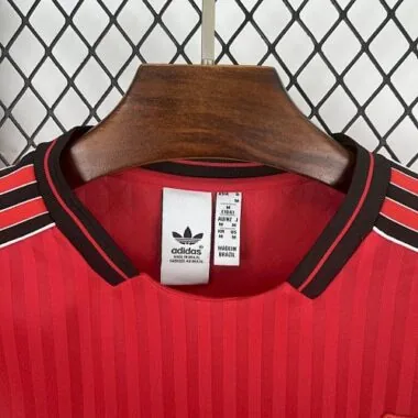 25-26 Equipamento de Edição Especial do Flamengo, tamanhos S-4XL – Camisolas de futebol baratas, venda por grosso na Yupoo