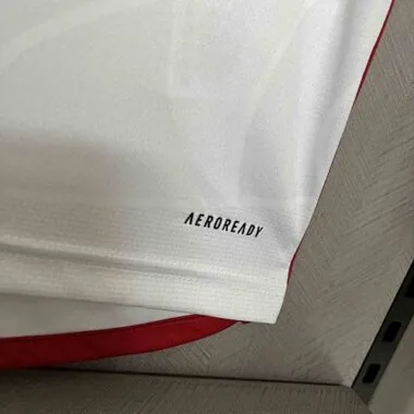24-25 Flamengo Away Kit