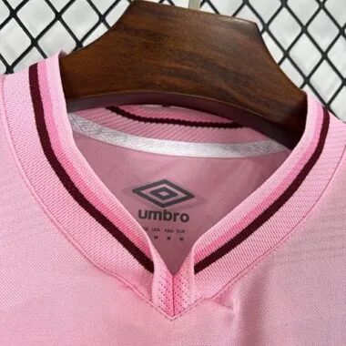 2024/25 Fluminense Pink