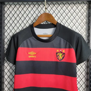 Equipamento infantil da Recife para jogos em casa, 23-24