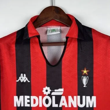 89-90 AC Milan Home