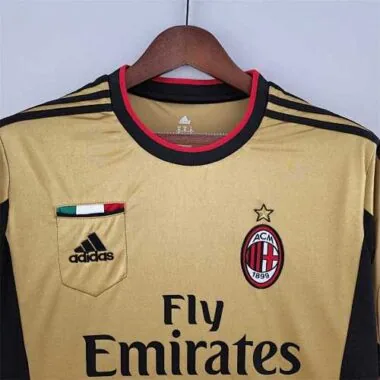 13-14 AC Milan third away