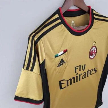 13-14 AC Milan third away
