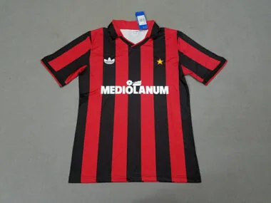 91-92 AC Milan home