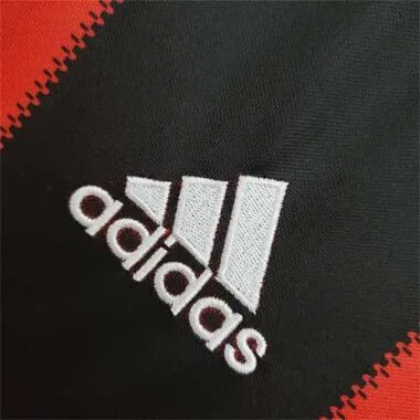 10-11 AC Milan home