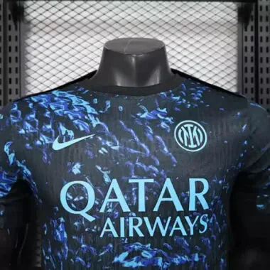 25-26 Player Inter Milan Snake Special Edition Kit Cheap Football Jersey Wholesale Yupoo