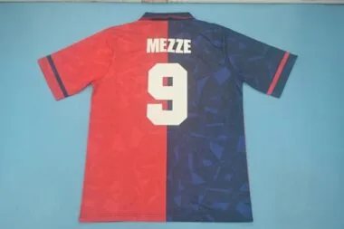 92-93 Cagliari home fonts