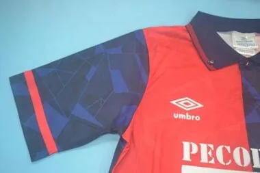 92-93 Cagliari home fonts