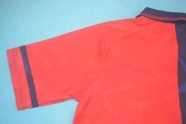 92-93 Cagliari home fonts