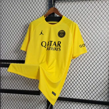 23-24 Equipamento de treino amarelo do PSG