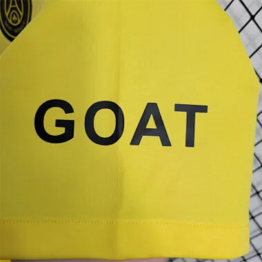 23-24 Equipamento de treino amarelo do PSG
