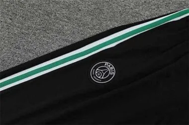 Polo Jordan PSG green corsage