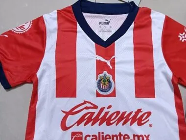 2022/23 Chivas Guadalajara home kids kit