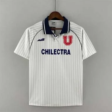 94-95: Partido fuera de casa contra la Universidad de Chile
