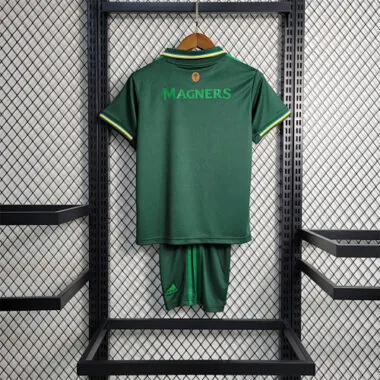 23-24 Celtic Limited Edition KINDERCOMPLET