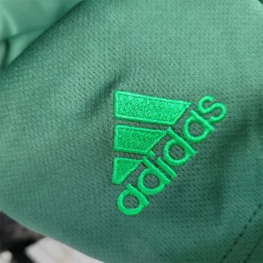 23-24 Celtic Limited Edition KINDERCOMPLET