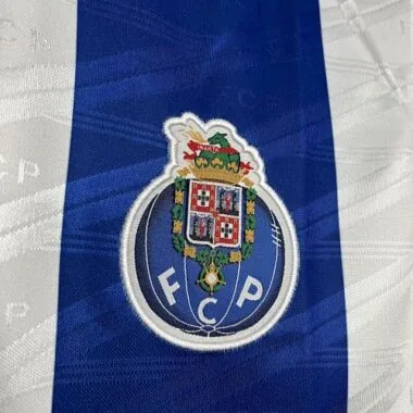 94-95 Porto Home