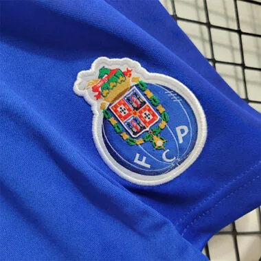 Equipamentos infantis do Porto para os jogos em casa de 23-24: Fatos de futebol para crianças da Yupoo