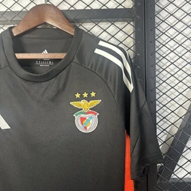 25–26 Benfica Sonderedition S–4XL – günstige Fußballtrikots im Großhandel bei Yupoo