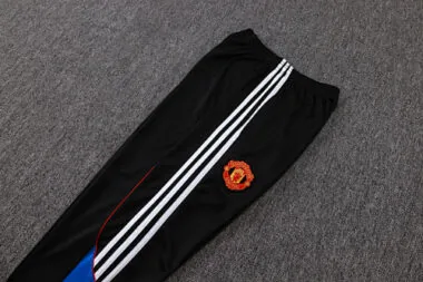 25-26 Manchester United Training Kits Tracksuits Sweatshirt Cheap Jersey Wholesale Yupoo