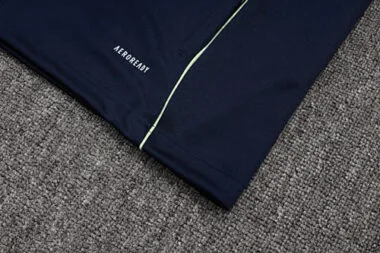 25-26 Real Madrid Training Kits Jacket Tracksuits Cheap Football Jersey Wholesale Yupoo