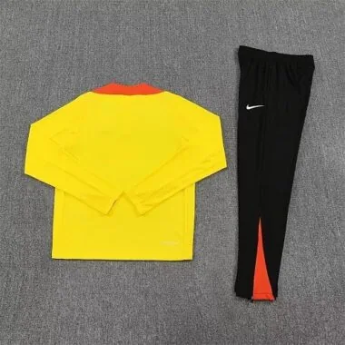 2026 Brasil Equipamento de treino para adultos e crianças, fatos de treino, casacos, camisolas da Copa do Mundo, camisolas baratas, venda por grosso, Yupoo