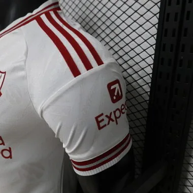 26-27 Spelers Liverpool uittenue Goedkoop voetbalshirt Groothandel Yupoo