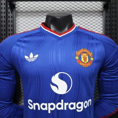 Equipamento de manga comprida do Manchester United para jogos fora de casa, com os números 26 e 27, tamanhos S a 3XL – Camisolas de futebol baratas, venda por grosso na Yupoo