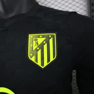 26-27 Speler Atlético Madrid uittenue Goedkoop voetbalshirt Groothandel Yupoo
