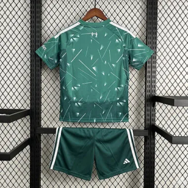 Equipamento de guarda-redes do Liverpool para crianças, tamanhos 26-27 – Camisola de futebol barata – Venda por grosso na Yupoo