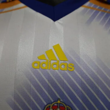 26-27 Player Real Madrid Retro Casual Edition Kit Cheap Football Jersey Wholesale Yupoo
