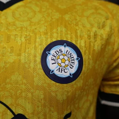 26-27 Player Leeds United Away Kit Cheap Soccer Jerseys Wholesale Yupoo