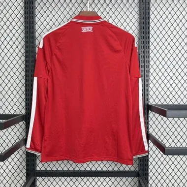 2026/27 Manchester United Home Long Sleeve Kit album photo 3