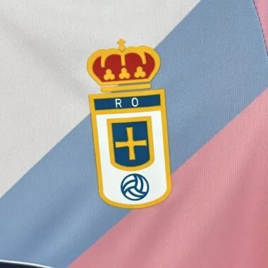2026/27 Real Oviedo uit Kit voetbalshirt albumfoto 6