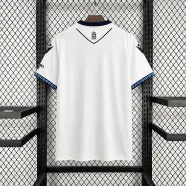2026/27 CA Osasuna visitante Kit camiseta de fútbol foto del álbum 3