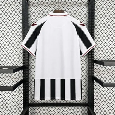 2026/27 Levante UD uit Kit voetbalshirt albumfoto 3